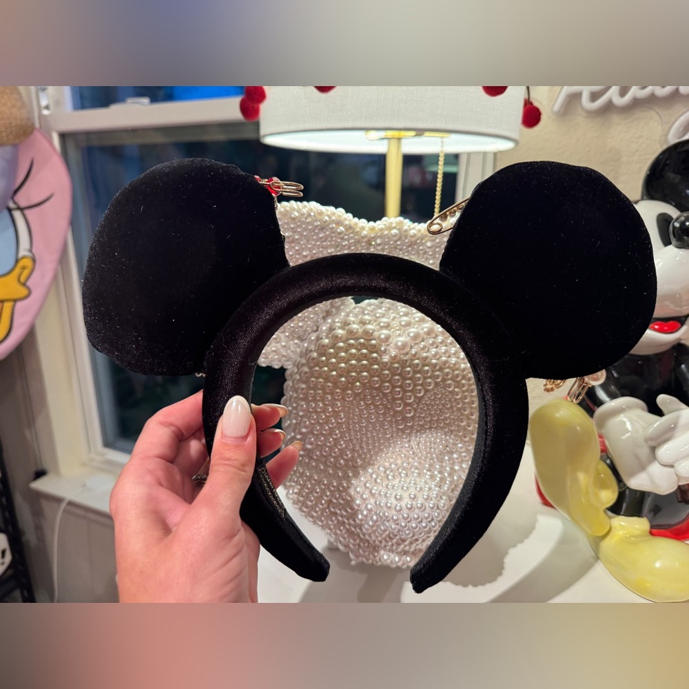 Custom Handmade Velvet Disney Ears with Rhinestones and Broaches NWOT - Picture 4 of 6